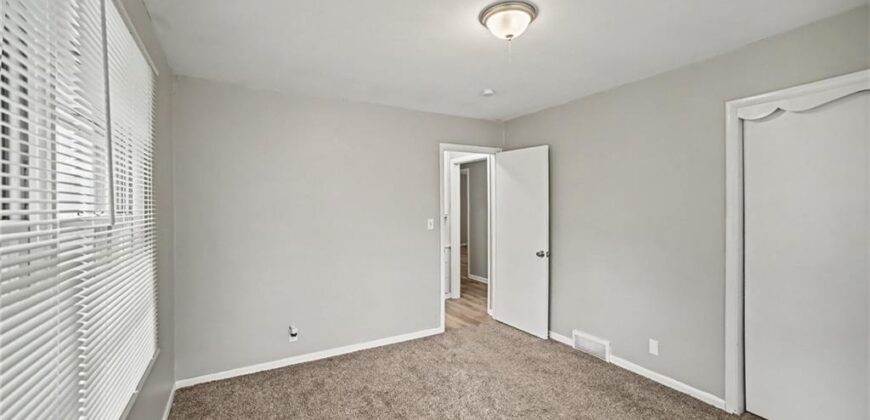 10710 N Grand Avenue, Kansas City, MO 64155