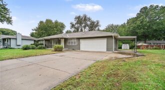 10710 N Grand Avenue, Kansas City, MO 64155