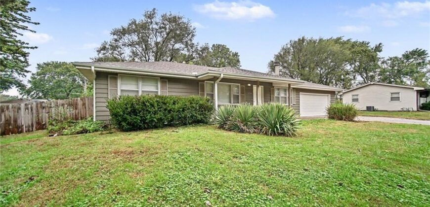 10710 N Grand Avenue, Kansas City, MO 64155