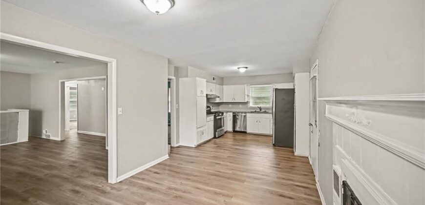 10710 N Grand Avenue, Kansas City, MO 64155
