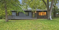 2919 NE Russell Road, Kansas City, MO 64117