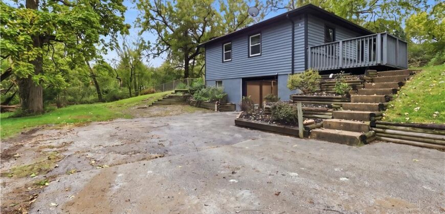 2919 NE Russell Road, Kansas City, MO 64117