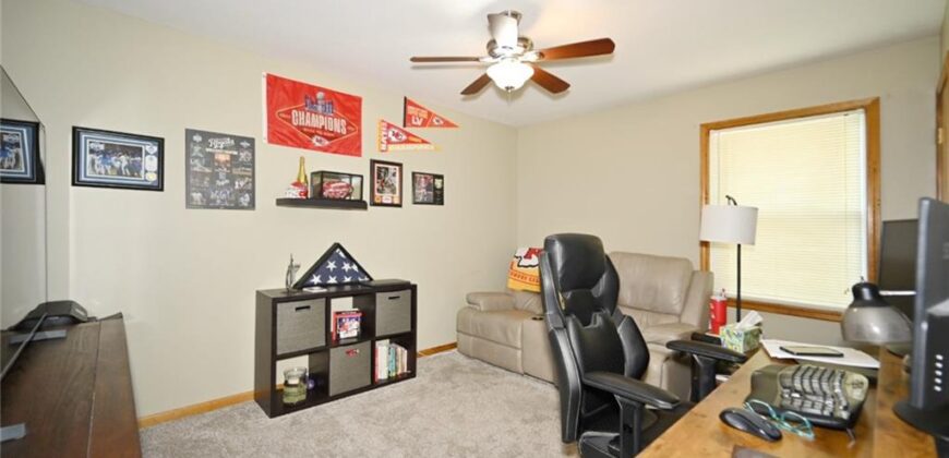 8516 N Winan Avenue, Kansas City, MO 64153