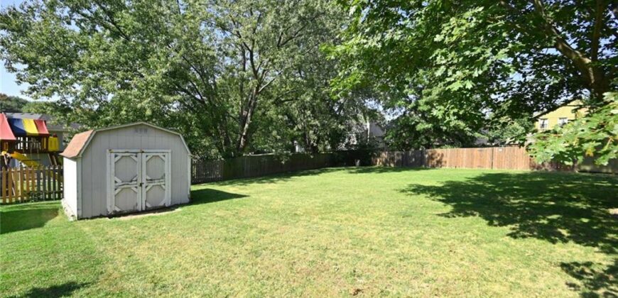 8516 N Winan Avenue, Kansas City, MO 64153