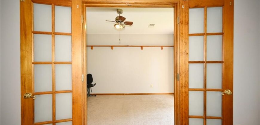 8516 N Winan Avenue, Kansas City, MO 64153
