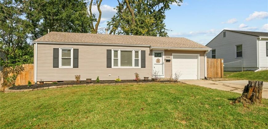2404 NE 60TH Street, Gladstone, MO 64118