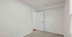 2404 NE 60TH Street, Gladstone, MO 64118