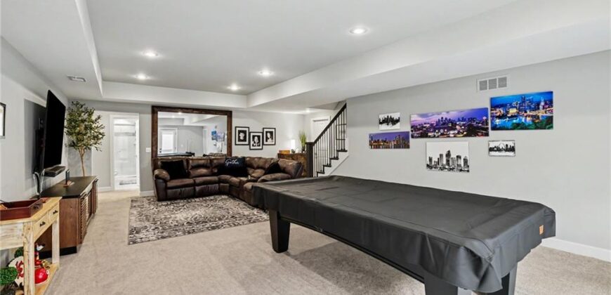 1911 NE 101st Street, Kansas City, MO 64155