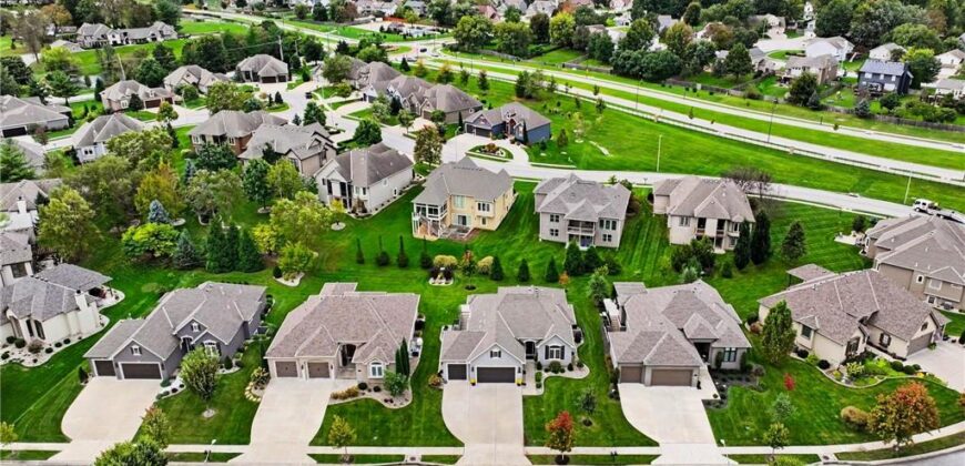 1911 NE 101st Street, Kansas City, MO 64155