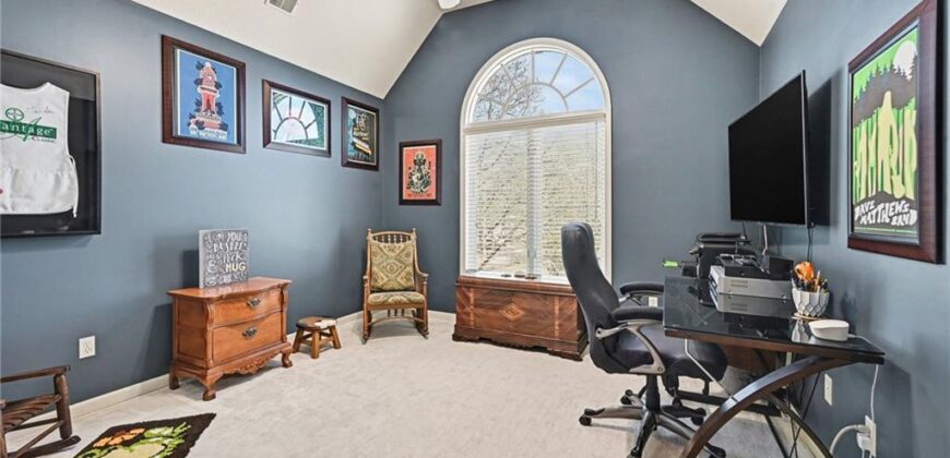 10139 N Montgall Avenue, Kansas City, MO 64155