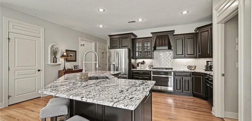 10139 N Montgall Avenue, Kansas City, MO 64155