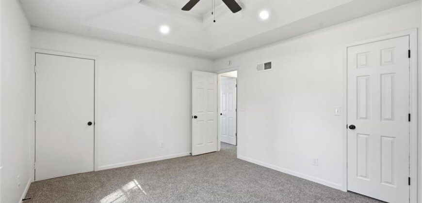 307B E Main Street, Smithville, MO 64089