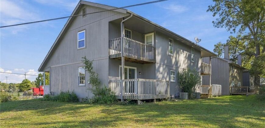 307B E Main Street, Smithville, MO 64089