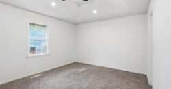 307A E Main Street, Smithville, MO 64089