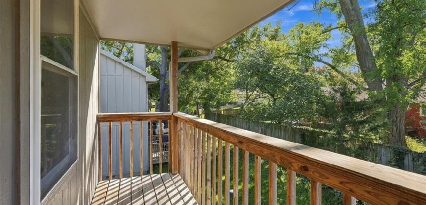 307A E Main Street, Smithville, MO 64089