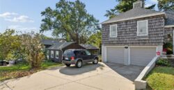 1513 NE Englewood Road, Kansas City, MO 64118