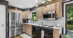 1513 NE Englewood Road, Kansas City, MO 64118