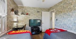 1513 NE Englewood Road, Kansas City, MO 64118