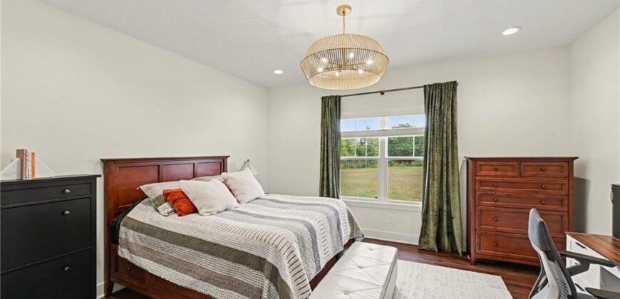 19920 NE F Highway, Smithville, MO 64089