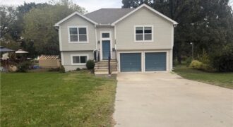 3008 NE 53rd Terrace, Kansas City, MO 64119