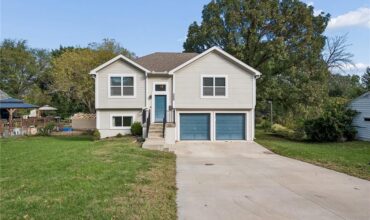 3008 NE 53rd Terrace, Kansas City, MO 64119