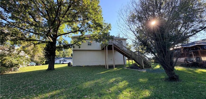 3008 NE 53rd Terrace, Kansas City, MO 64119