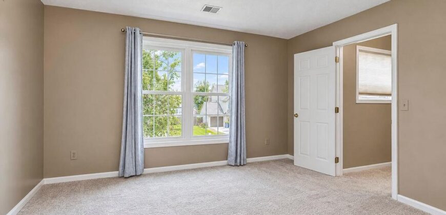 9921 N Highland Place, Kansas City, MO 64155