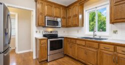 9921 N Highland Place, Kansas City, MO 64155