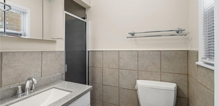 7512 N Baltimore Avenue, Gladstone, MO 64118