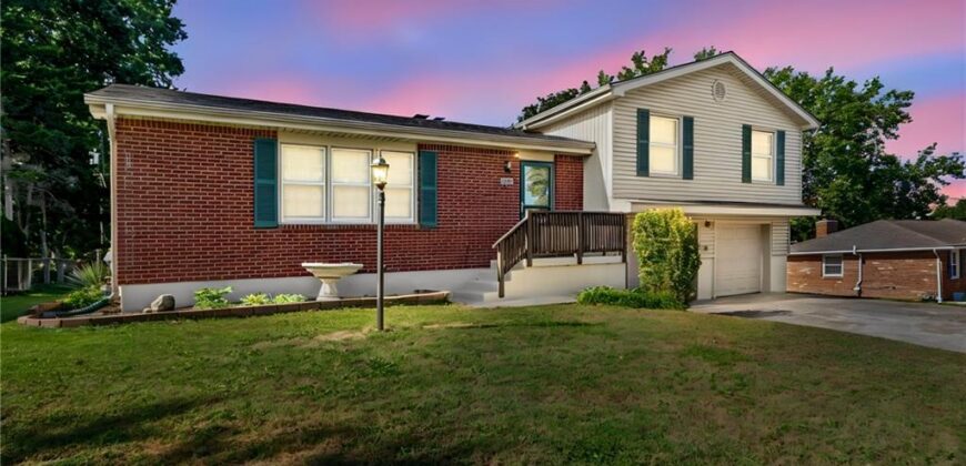 7512 N Baltimore Avenue, Gladstone, MO 64118