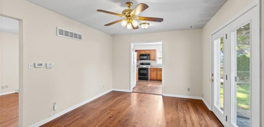 7512 N Baltimore Avenue, Gladstone, MO 64118