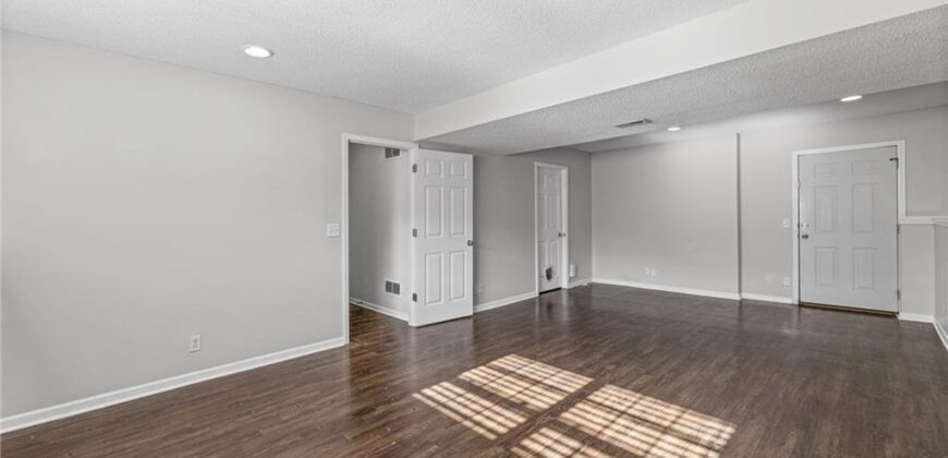 9120 NE 115th Terrace, Kansas City, MO 64157
