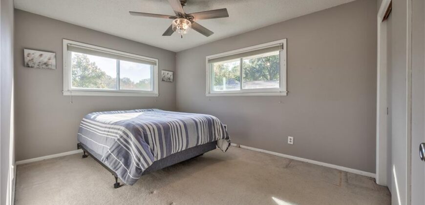 3910 NE 54th Street, Kansas City, MO 64119