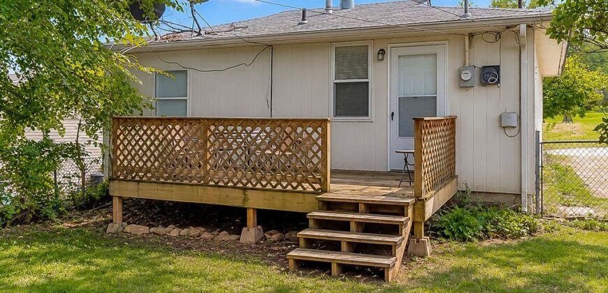 1208 NE 46th Terrace, Kansas City, MO 64116