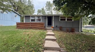 6923 NW 78th Street, Kansas City, MO 64152