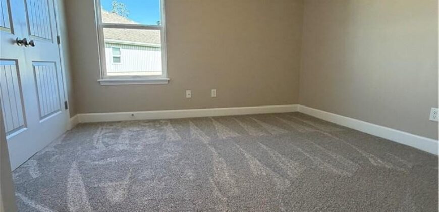3503 NW 93rd Street, Kansas City, MO 64154