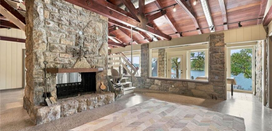 7810 NW Scenic Drive, Weatherby Lake, MO 64152