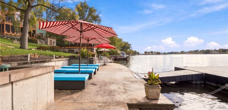 7810 NW Scenic Drive, Weatherby Lake, MO 64152
