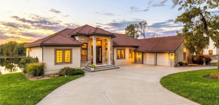7810 NW Scenic Drive, Weatherby Lake, MO 64152