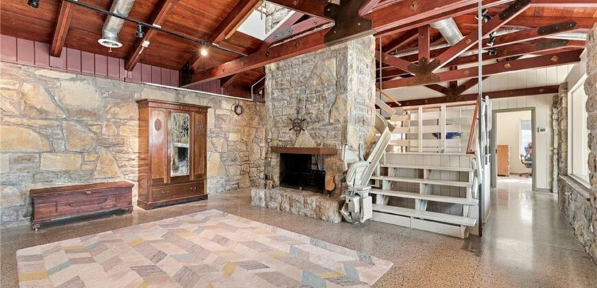 7810 NW Scenic Drive, Weatherby Lake, MO 64152