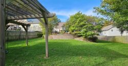 210 Porter Drive, Smithville, MO 64089