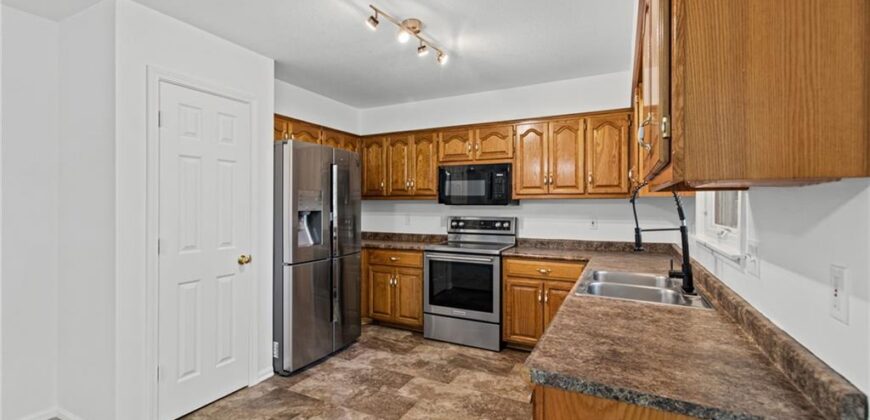 29408 Vickie Drive, Excelsior Springs, MO 64024