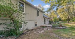 29408 Vickie Drive, Excelsior Springs, MO 64024