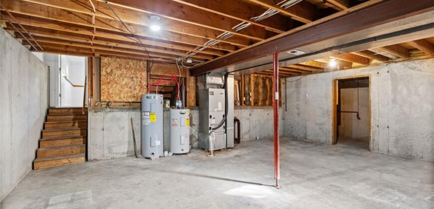 29408 Vickie Drive, Excelsior Springs, MO 64024