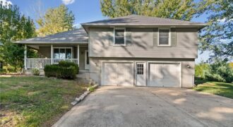 29408 Vickie Drive, Excelsior Springs, MO 64024