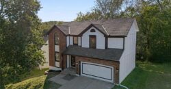 6482 NW Valley Drive, Kansas City, MO 64152