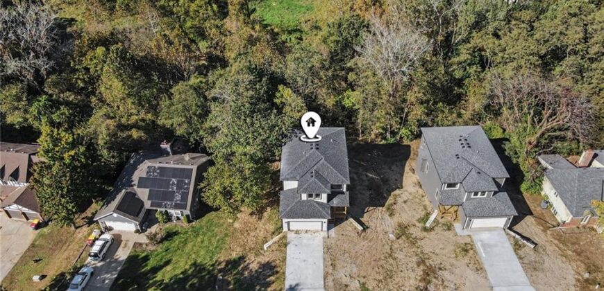 5514 NW Verlin Drive, Parkville, MO 64152