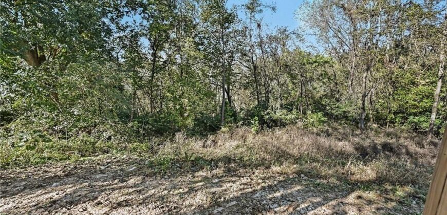 5514 NW Verlin Drive, Parkville, MO 64152