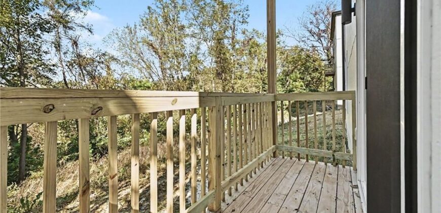 5514 NW Verlin Drive, Parkville, MO 64152