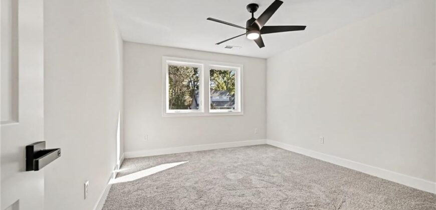 5514 NW Verlin Drive, Parkville, MO 64152